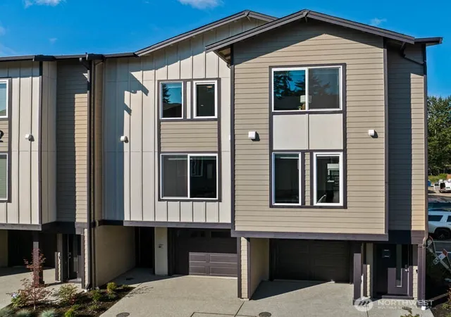 Photo 1 of Sale Pending at 16830 20th Avenue W #D8, Lynnwood, WA 98037 | MLS# NWM2537671 | Listing updated on 2026-10-02