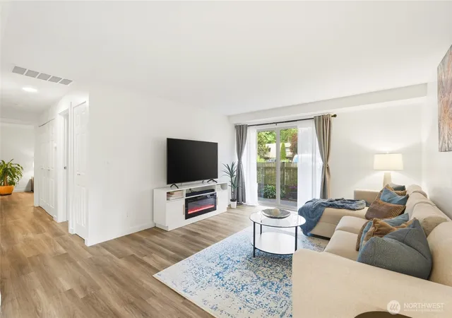 Photo 3 of Condo for sale at 1414 154th Avenue Ne #4403, Bellevue, WA 98007 | MLS# NWM2537696 | Listing updated on 2026-10-10