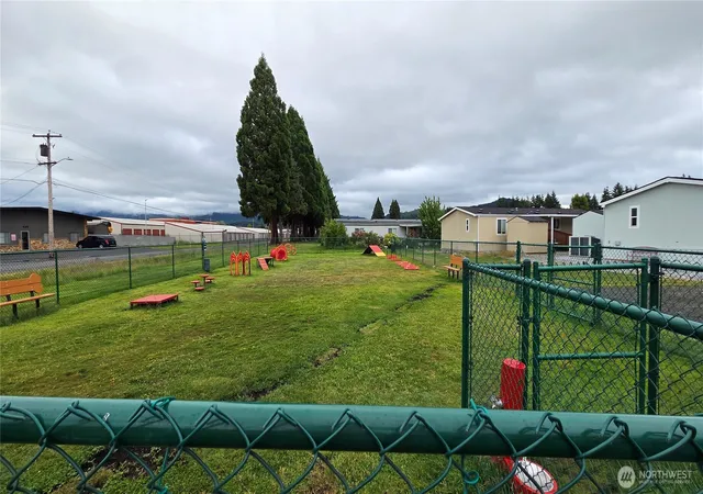 Photo 1 of Manufactured home for sale at 920 Cottonwood Dr, Enumclaw, WA 98022 | MLS# NWM2537796 | Listing updated on 2026-10-19