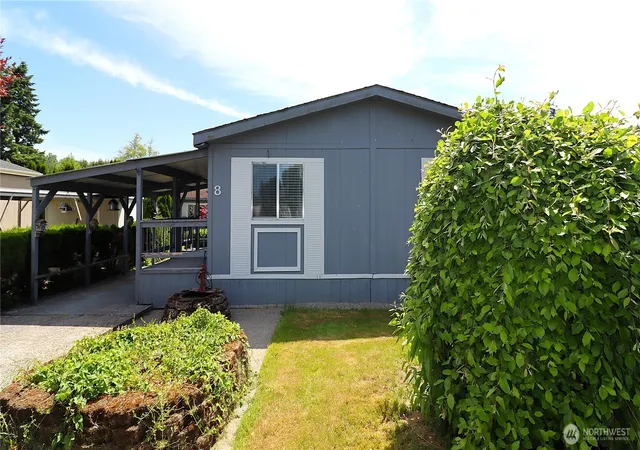 Photo 1 of Sale Pending at 214 Chapman Rd #8, Castle Rock, WA 98611 | MLS# NWM2537873 | Listing updated on 2026-09-25