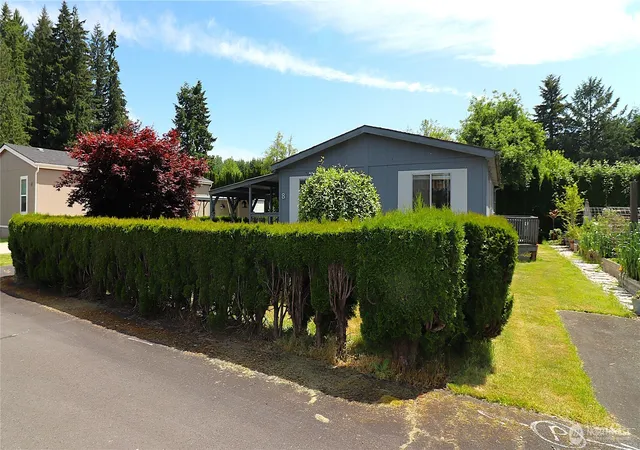 Photo 2 of Sale Pending at 214 Chapman Rd #8, Castle Rock, WA 98611 | MLS# NWM2537873 | Listing updated on 2026-09-25