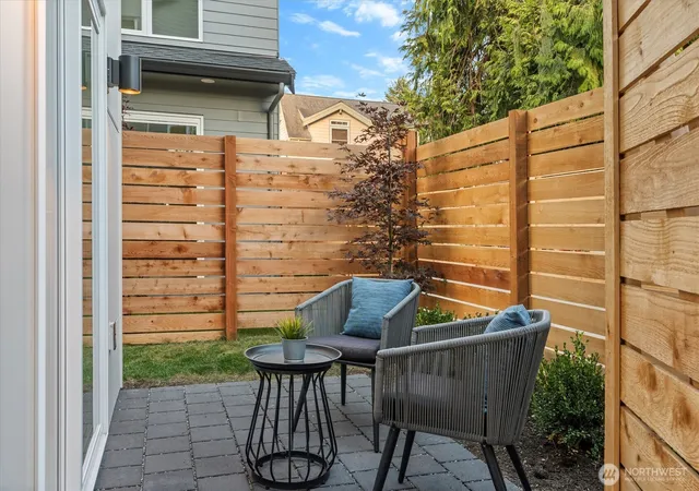Photo 4 of Sale Pending at 2712 58th Avenue SW, Seattle, WA 98116 | MLS# NWM2537974 | Listing updated on 2026-10-01