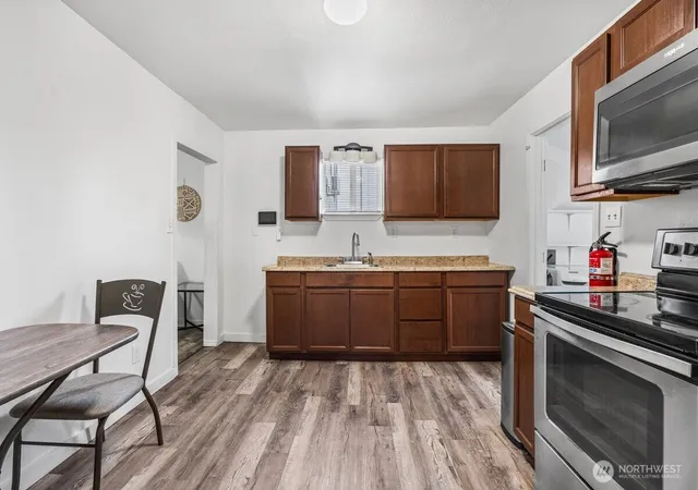 Photo 4 of Sale Pending at 1916 Martin Luther King Jr Way, Tacoma, WA 98405 | MLS# NWM2538016 | Listing updated on 2026-09-25