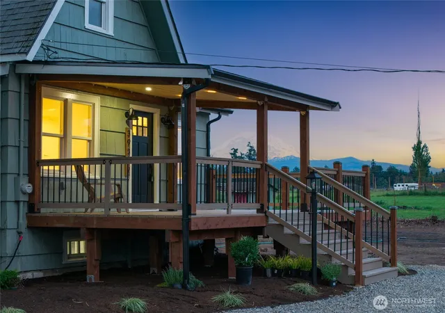 Photo 3 of Sale Pending at 39302 236th Avenue Se, Enumclaw, WA 98022 | MLS# NWM2538062 | Listing updated on 2026-09-14