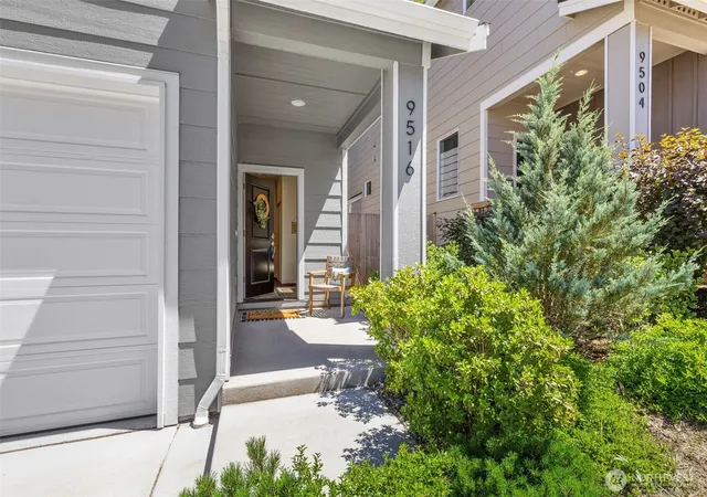 Photo 3 of Single family home for sale at 9516 Fairhaven Cir Ne, Bremerton, WA 98311 | MLS# NWM2538161 | Listing updated on 2026-09-23