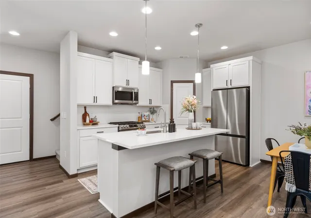Photo 4 of Single family home for sale at 9516 Fairhaven Cir NE, Bremerton, WA 98311 | MLS# NWM2538161 | Listing updated on 2026-09-23