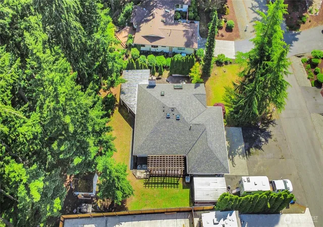 Photo 3 of Sale Pending at 17532 Se 292nd Place, Kent, WA 98042 | MLS# NWM2538437 | Listing updated on 2026-09-28