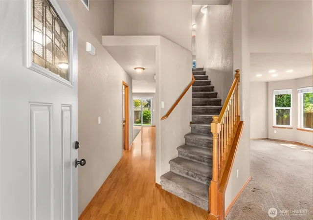 Photo 3 of Single family home for sale at 2619 Blvd Park Ct Se, Olympia, WA 98501 | MLS# NWM2538445 | Listing updated on 2026-09-28