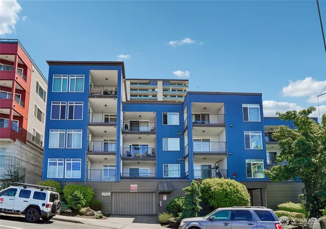Photo 2 of Condo for sale at 500 Elliott Ave W #205, Seattle, WA 98119 | MLS# NWM2538506 | Listing updated on 2026-09-24