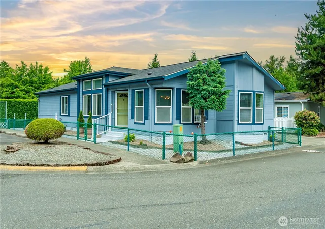 Photo 1 of Manufactured home for sale at 15400 Se 155th Place #1, Renton, WA 98058 | MLS# NWM2538561 | Listing updated on 2026-10-02