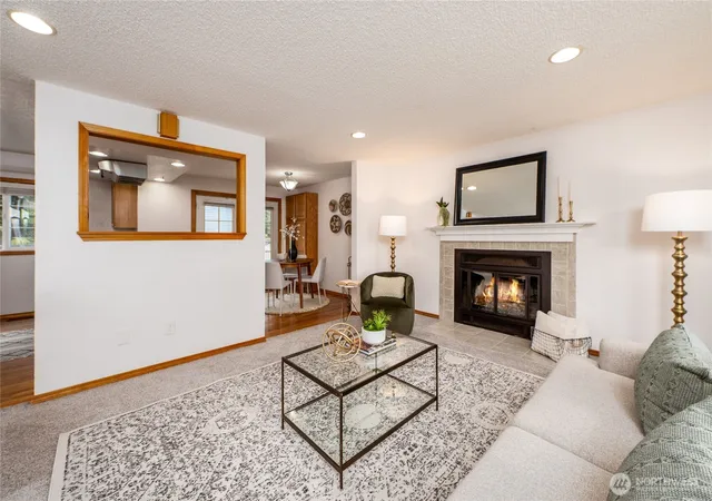 Photo 4 of Sale Pending at 9626 NE 129th Place, Kirkland, WA 98034 | MLS# NWM2538613 | Listing updated on 2026-09-25