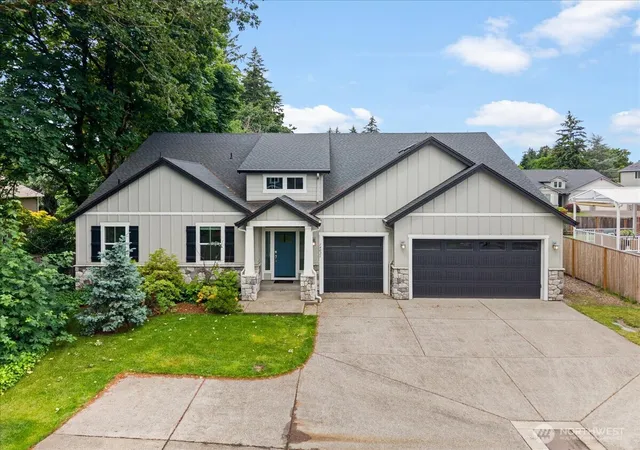 Photo 2 of Single family home for sale at 14025 Se 22nd Circle, Vancouver, WA 98683 | MLS# NWM2538930 | Listing updated on 2026-09-22