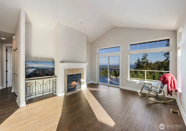 Photo 3 of Sale Pending at 3224 Overlook Loop, Ilwaco, WA 98624 | MLS# NWM2538999 | Listing updated on 2026-09-25