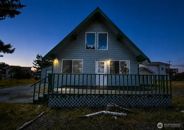Photo 1 of Sale Pending at 1205 Fairwood Dr Sw, Ocean Shores, WA 98569 | MLS# NWM2539140 | Listing updated on 2026-09-25