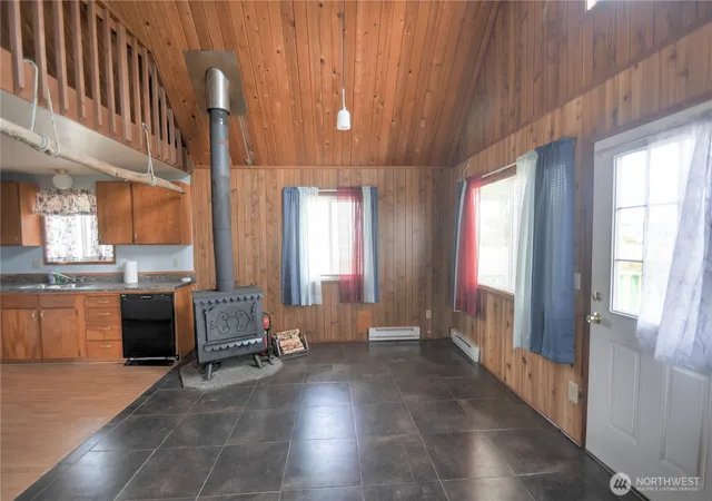 Photo 3 of Sale Pending at 1205 Fairwood Dr SW, Ocean Shores, WA 98569 | MLS# NWM2539140 | Listing updated on 2026-09-25