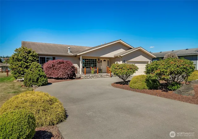 Photo 1 of Single family home for sale at 5606 Chehalis Pl, Blaine, WA 98230 | MLS# NWM2539345 | Listing updated on 2026-09-17