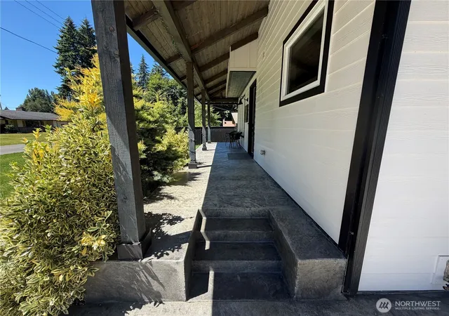 Photo 3 of Sale Pending at 2714 67th Court Sw, Olympia, WA 98512 | MLS# NWM2539443 | Listing updated on 2026-09-25