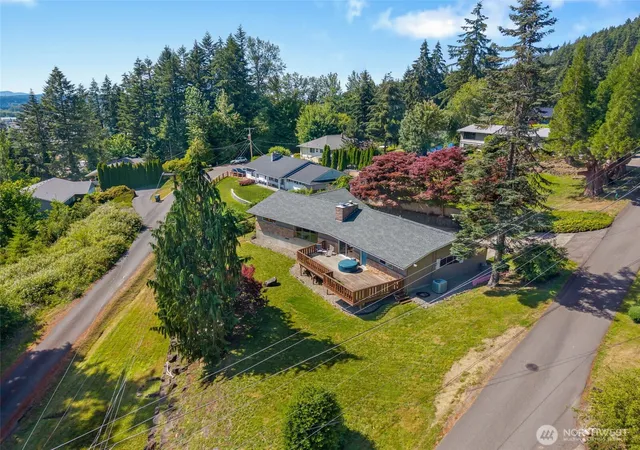 Photo 2 of Sale Pending at 103 Se 16th Street, Chehalis, WA 98532 | MLS# NWM2539461 | Listing updated on 2026-09-25