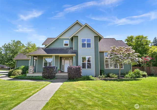 Photo 3 of Sale Pending at 875 N Park St, Lynden, WA 98264 | MLS# NWM2539729 | Listing updated on 2026-09-28
