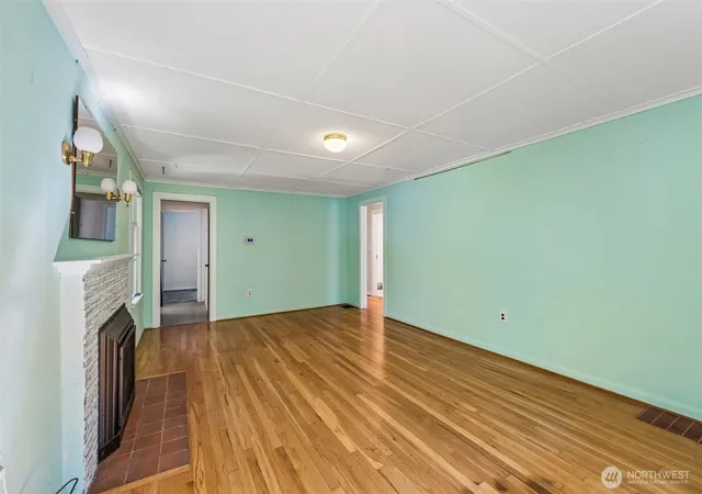 Photo 4 of Sale Pending at 8812 Dibble Ave NW, Seattle, WA 98117 | MLS# NWM2539968 | Listing updated on 2026-09-25