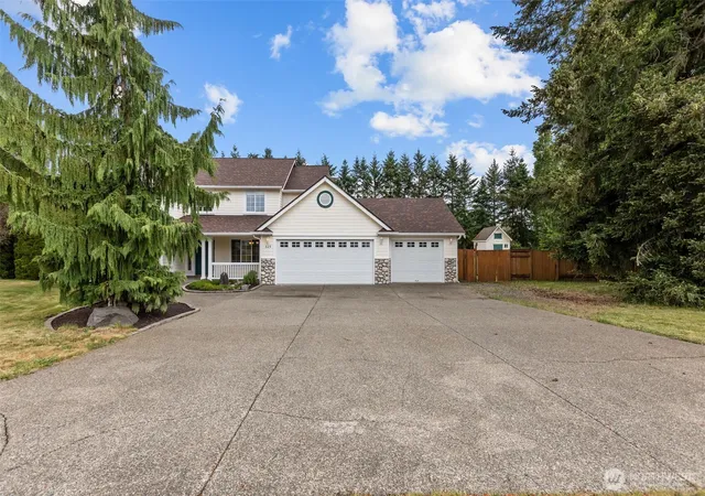 Photo 2 of Single family home for sale at 825 267th Street Ct E, Spanaway, WA 98387 | MLS# NWM2540132 | Listing updated on 2026-09-22