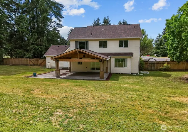 Photo 3 of Single family home for sale at 825 267th Street Ct E, Spanaway, WA 98387 | MLS# NWM2540132 | Listing updated on 2026-09-22