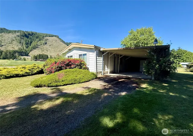 Manufactured home for sale at 1521 Main Ave #A, Morton, WA 98356 | MLS# NWM2540133