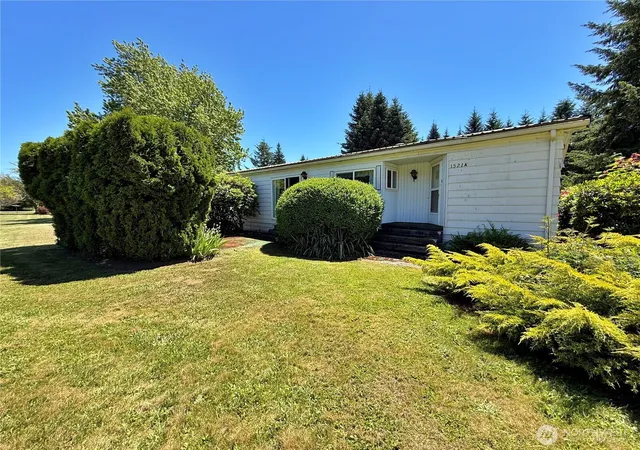 Photo 2 of Manufactured home for sale at 1521 Main Ave #A, Morton, WA 98356 | MLS# NWM2540133 | Listing updated on 2026-10-01