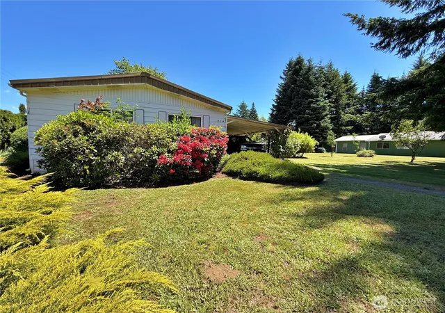 Photo 3 of Manufactured home for sale at 1521 Main Ave #A, Morton, WA 98356 | MLS# NWM2540133 | Listing updated on 2026-10-01