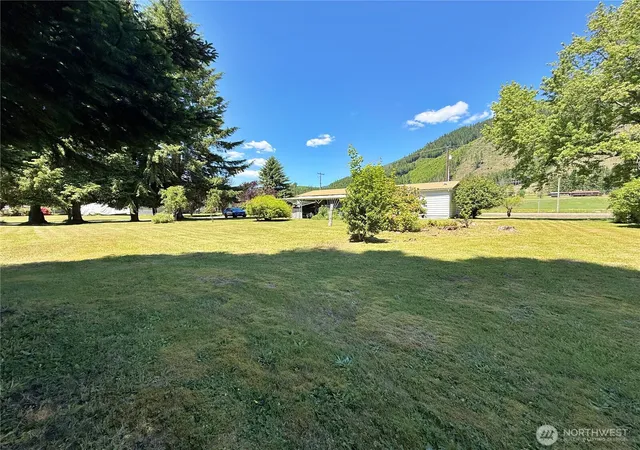 Photo 3 of Manufactured home for sale at 1521 Main Ave #A, Morton, WA 98356 | MLS# NWM2540133 | Listing updated on 2026-10-01