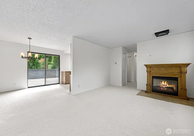 Photo 3 of Sale Pending at 11201 3rd Avenue SE #3H, Everett, WA 98208 | MLS# NWM2540376 | Listing updated on 2026-09-25