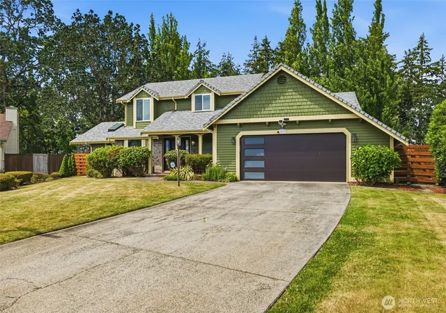 Photo 3 of Single family home for sale at 9812 57th Street Ct W, University Place, WA 98467 | MLS# NWM2540641 | Listing updated on 2026-09-29