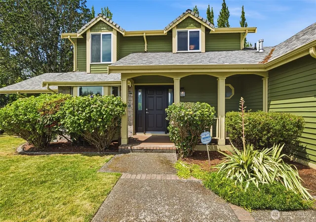 Photo 3 of Single family home for sale at 9812 57th Street Ct W, University Place, WA 98467 | MLS# NWM2540641 | Listing updated on 2026-09-29