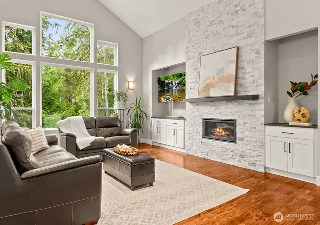 Photo 3 of Sale Pending at 2415 44th Avenue Nw, Olympia, WA 98502 | MLS# NWM2540698 | Listing updated on 2026-09-25