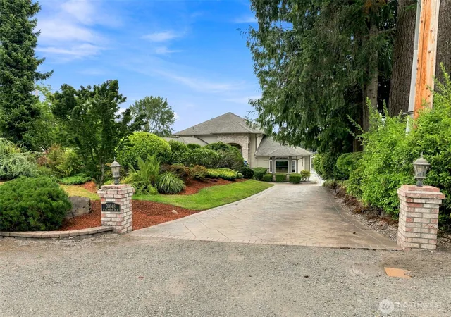 Photo 1 of Single family home for sale at 30848 W Lk Morton Dr Se, Kent, WA 98042 | MLS# NWM2540734 | Listing updated on 2026-09-22