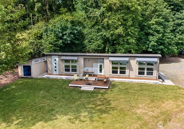 Manufactured home for sale at 40109 32nd Avenue S, Roy, WA 98580 | MLS# NWM2540982