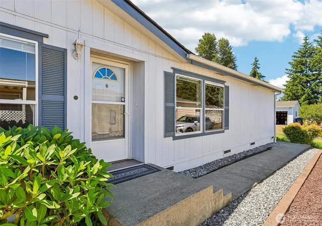 Photo 3 of Sale Pending at 15413 122nd Avenue Ct E #29, Puyallup, WA 98374 | MLS# NWM2541069 | Listing updated on 2026-09-28