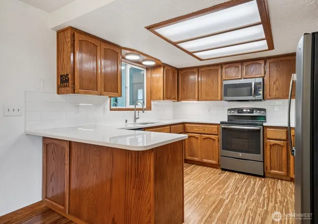 Photo 4 of Sale Pending at 26016 NE 227th Street, Battle Ground, WA 98604 | MLS# NWM2541124 | Listing updated on 2026-09-15