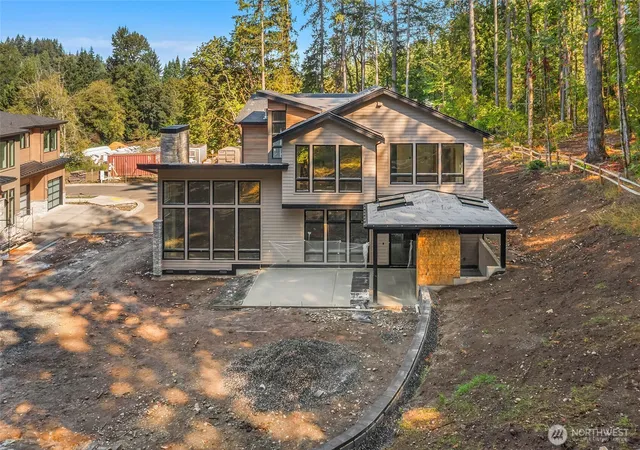 Photo 4 of Single family home for sale at 21099 SE 80th Street, Issaquah, WA 98027 | MLS# NWM2541125 | Listing updated on 2026-09-22