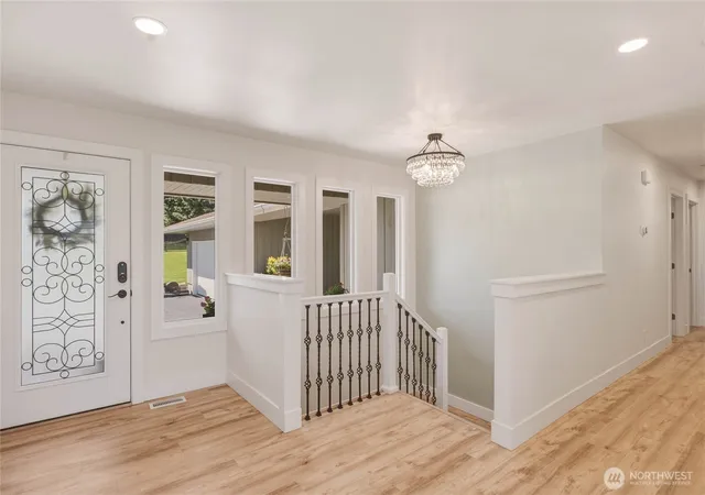 Photo 4 of Single family home for sale at 1202 S Hills Dr, Wenatchee, WA 98801 | MLS# NWM2541231 | Listing updated on 2026-09-22