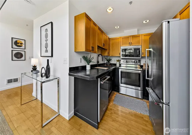 Photo 4 of Condo for sale at 2324 1st Avenue #214, Seattle, WA 98121 | MLS# NWM2541705 | Listing updated on 2026-09-22