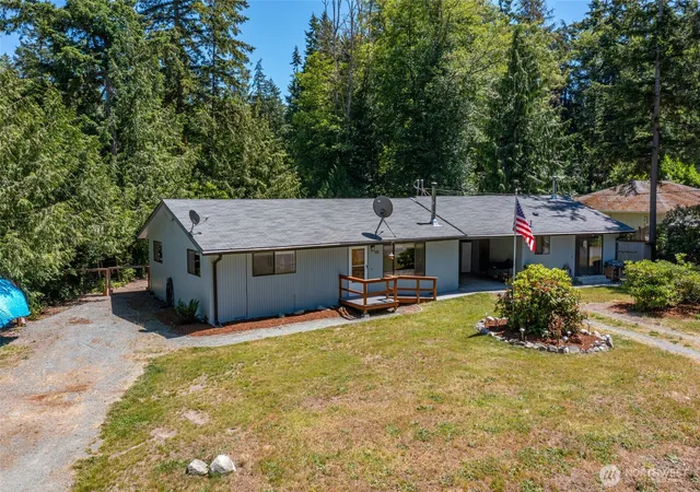 Photo 1 of Single family home for sale at 4554 N Siesta Pl, Oak Harbor, WA 98277 | MLS# NWM2541987 | Listing updated on 2026-09-22