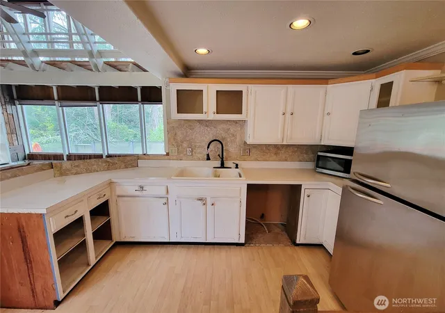 Photo 2 of Single family home for sale at 101 Fleet Dr, Port Ludlow, WA 98365 | MLS# NWM2542126 | Listing updated on 2026-09-22