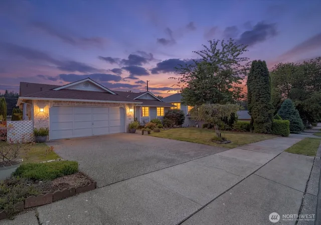 Photo 1 of Single family home for sale at 7812 Condor Dr Ne, Arlington, WA 98223 | MLS# NWM2542337 | Listing updated on 2026-09-22
