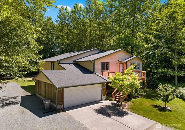 Photo 1 of Single family home for sale at 41887 Cape Horn Dr, Concrete, WA 98237 | MLS# NWM2542350 | Listing updated on 2026-09-22