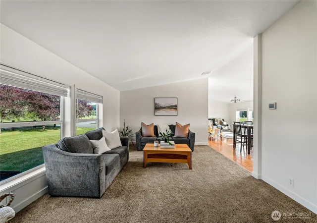 Photo 3 of Manufactured home for sale at 101 Faun Rae Ln, Chehalis, WA 98532 | MLS# NWM2542470 | Listing updated on 2026-09-30