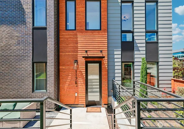 Photo 2 of Condo for sale at 117 6th Street #E, Kirkland, WA 98033 | MLS# NWM2542572 | Listing updated on 2026-10-08