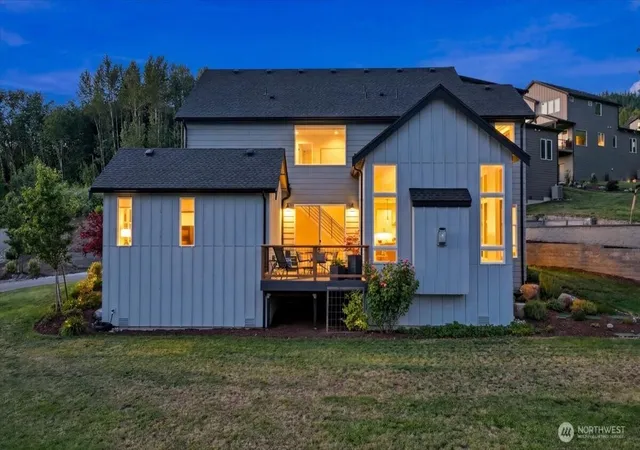 Photo 3 of Single family home for sale at 20580 Sinnes Rd, Mount Vernon, WA 98274 | MLS# NWM2542694 | Listing updated on 2026-09-22