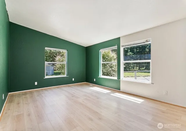Photo 3 of Manufactured home for sale at 520 140th Avenue SW, Tenino, WA 98589 | MLS# NWM2542778 | Listing updated on 2026-09-22