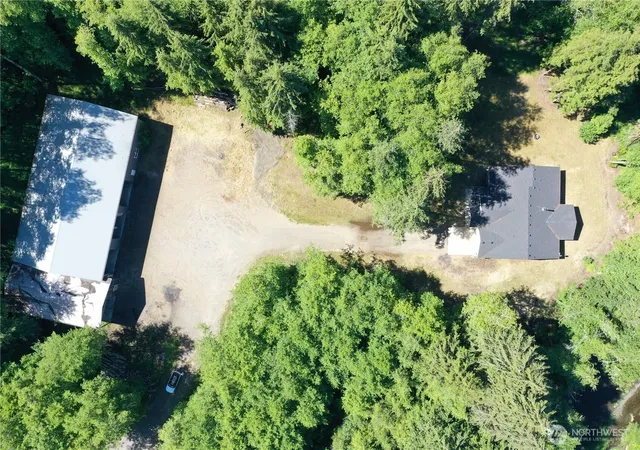 Photo 4 of Single family home for sale at 553 Upper Naselle Rd, Naselle, WA 98638 | MLS# NWM2543098 | Listing updated on 2026-09-21